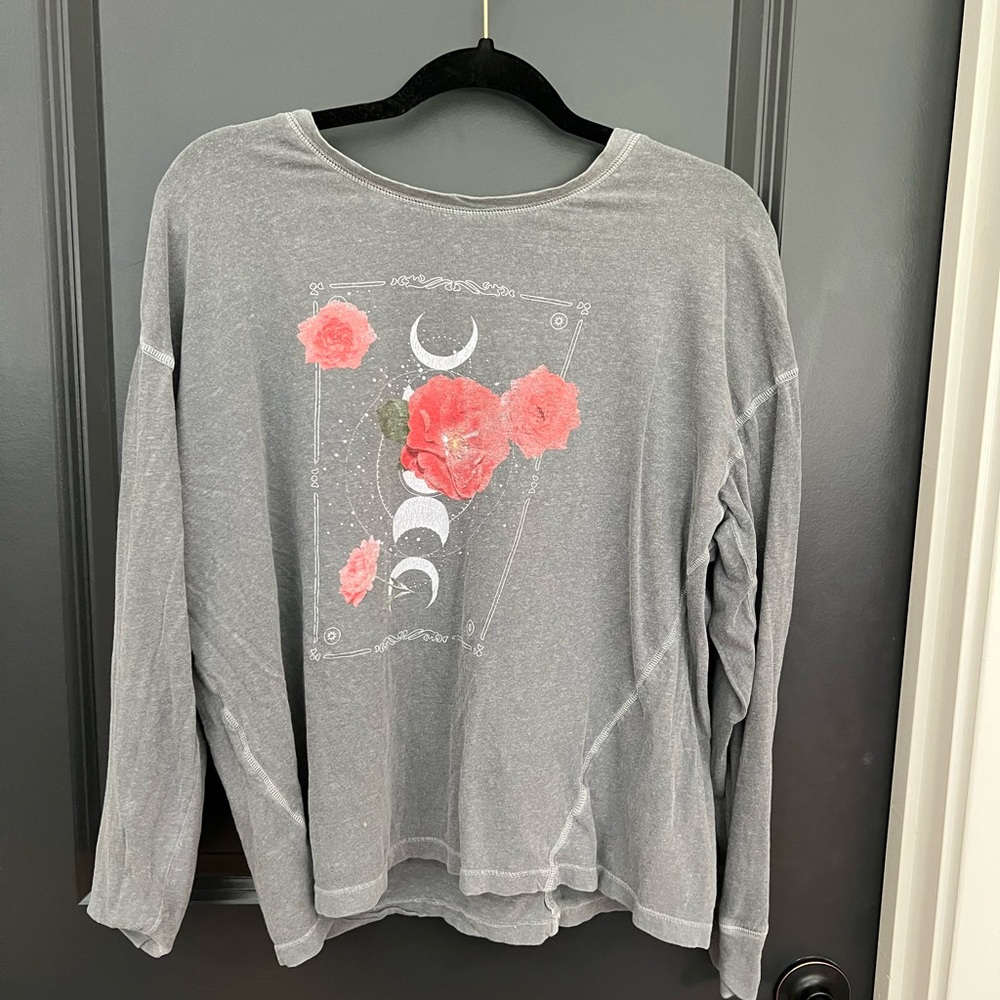 Long Sleeve Boyfriend Tee | Brand: Aéropostale